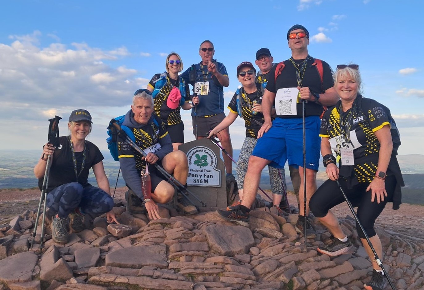 Group picture of 10yfan team on top of Pen y Fan